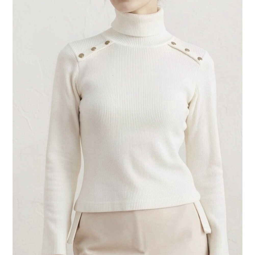 Commense White Long Sleeve Turtleneck Sweater with Buttons